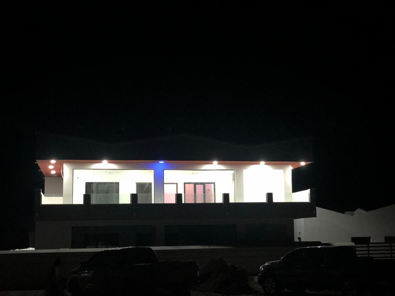 Home X4 알 와실 외부 사진